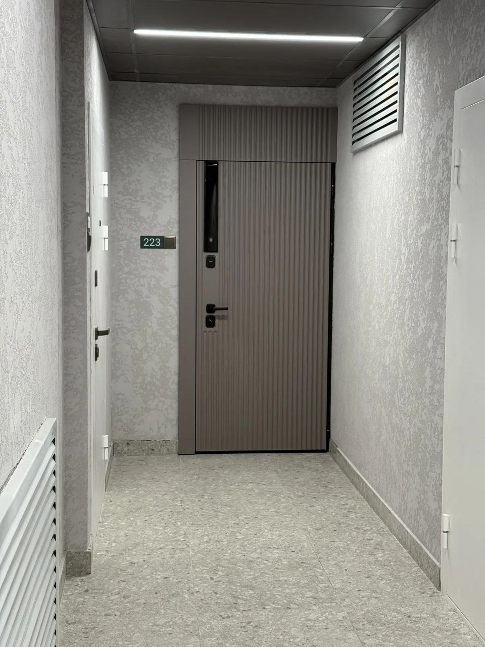 НЕВА 204